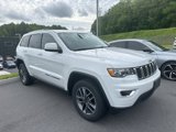 Used 2020 Jeep Grand Cherokee Laredo w/ Laredo X Package image 2