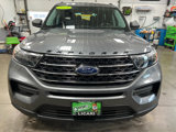 Used 2021 Ford Explorer XLT image 2