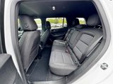 New 2025 Chevrolet Equinox LT image 3