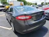 Used 2016 Ford Fusion SE w/ Equipment Group 202A image 4