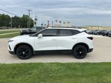 Used 2020 Chevrolet Blazer LT image 2