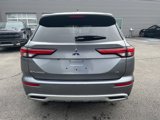 Used 2022 Mitsubishi Outlander SE image 4