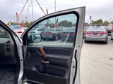 Used 2004 INFINITI QX56 2WD w/ Smart Vision Pkg image 6