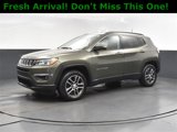Used 2017 Jeep Compass Latitude w/ Popular Equipment Group image 3