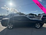 Used 2023 Dodge Challenger SXT image 2