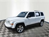 Used 2014 Jeep Patriot Latitude w/ Sun/Sound Group image 2