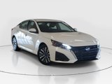 Used 2023 Nissan Altima 2.5 SV image 2