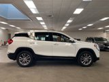 Used 2023 GMC Terrain SLT image 3