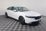 Used 2023 Honda Accord Touring image 3