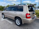 Used 2006 Toyota Highlander 4WD Hybrid image 2