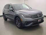 Used 2022 Volkswagen Tiguan SE image 2