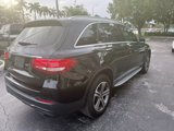 Used 2019 Mercedes-Benz GLC 300 image 4