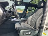 Used 2021 BMW X5 sDrive40i w/ Premium Package image 2