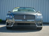Used 2017 Lincoln Continental Premiere image 3