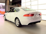 Used 2018 Jaguar XE Premium image 4