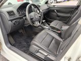 Used 2010 Volkswagen Jetta SE image 2
