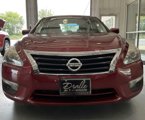 Used 2015 Nissan Altima 2.5 S w/ Power Driver Seat Package image 2