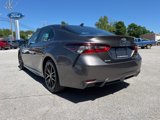 Used 2024 Toyota Camry SE image 3