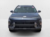 Used 2025 Hyundai Kona SEL image 2