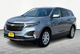 Used 2023 Chevrolet Equinox LT image 2