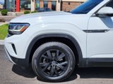 Used 2020 Volkswagen Atlas Cross Sport S image 2