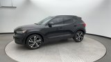 Certified 2022 Volvo XC40 T5 R-Design w/ Advanced Package image 6