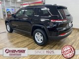 New 2024 Jeep Grand Cherokee Laredo image 3