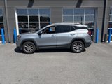 Used 2023 GMC Terrain SLT image 2