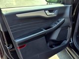 Used 2021 Ford Escape SE w/ Cold Weather Package image 4