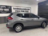 Used 2017 Nissan Rogue S image 5