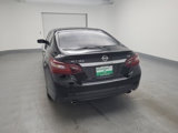 Used 2017 Nissan Altima 2.5 SR w/ LED Appearance Package image 6
