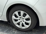 Used 2022 Toyota Corolla LE image 5