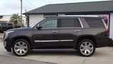 Used 2018 Cadillac Escalade Luxury image 2