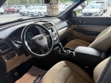 Used 2017 Ford Explorer FWD image 2