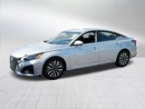 Used 2023 Nissan Altima 2.5 SV image 3