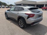 Used 2024 Chevrolet Trax LT image 3