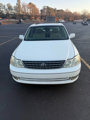 Used 2004 Toyota Avalon XLS image 2