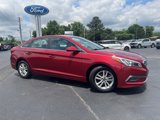Used 2015 Hyundai Sonata SE image 3