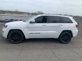 Used 2019 Jeep Grand Cherokee Altitude image 2