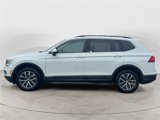 Used 2020 Volkswagen Tiguan SE w/ 3rd Row Seat Package image 2