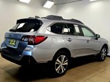 Used 2018 Subaru Outback 2.5i Limited image 3