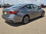 Used 2024 Nissan Altima 2.5 SV image 4