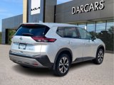 Used 2021 Nissan Rogue SV image 4