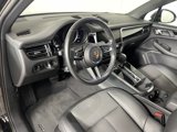 Used 2023 Porsche Macan Turbo image 4