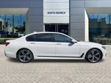 Used 2019 BMW 750i image 4