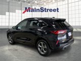 Used 2023 Ford Escape ST-Line image 3