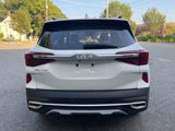 Certified 2022 Kia Seltos EX image 3
