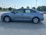 Used 2020 Toyota Corolla LE image 3