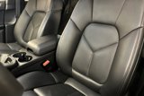 Certified 2024 Porsche Macan image 5