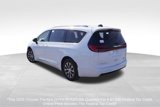 New 2025 Chrysler Pacifica Pinnacle image 5